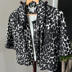 Nygard Black & White Short-sleeved Jacket - Size 14